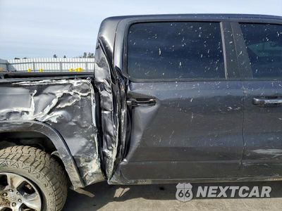 Zdjęcie 10 z 11 samochodu: 2020 RAM 1500 LARAMIE VIN:1C6SRFJT0LN309735 - miniatura