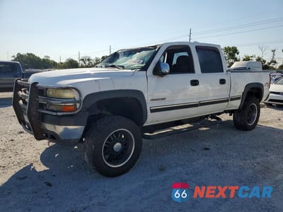 2001 CHEVROLET SILVERADO K2500 HEAVY DUTY 1GCHK23U11F162774 - główne zdjęcie licytacji z USA - miniatura