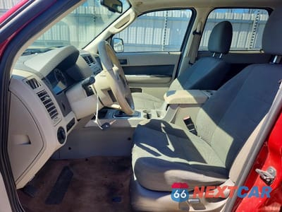 Zdjęcie 7 z 12 samochodu: 2010 FORD ESCAPE XLT VIN:1FMCU0DG7AKA44250 - miniatura