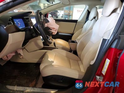 Zdjęcie 7 z 11 samochodu: 2018 TESLA MODEL S VIN:5YJSA1E49JF240545 - miniatura
