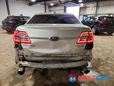 Zdjęcie 6 z 13 samochodu: 2018 FORD TAURUS LIMITED VIN:1FAHP2F87JG102174 - miniatura