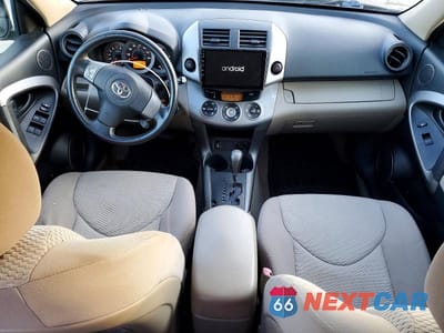 Zdjęcie 8 z 12 samochodu: 2006 TOYOTA RAV4 LIMITED VIN:JTMBK31VX66001192 - miniatura