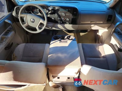 Zdjęcie 8 z 12 samochodu: 2009 GMC SIERRA K1500 SLE VIN:3GTEK23339G271256 - miniatura