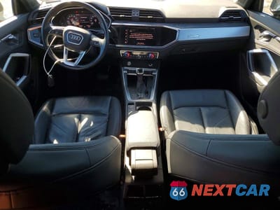 Zdjęcie 8 z 12 samochodu: 2020 AUDI Q3 PREMIUM VIN:WA1AECF32L1002270 - miniatura