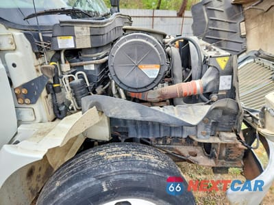 Zdjęcie 12 z 14 samochodu: 2011 INTERNATIONAL 4300 BOX TRUCK VIN:1HTMMAALXBH316503 - miniatura