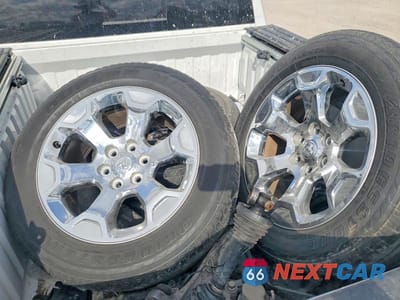 Zdjęcie 12 z 13 samochodu: 2022 RAM 1500 LARAMIE VIN:1C6SRFJT3NN229395 - miniatura