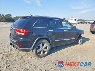 Trzecie zdjęcie samochodu z tyłu: 2013 JEEP GRAND CHEROKEE OVERLAND VIN:1C4RJECG9DC526108 - miniatura