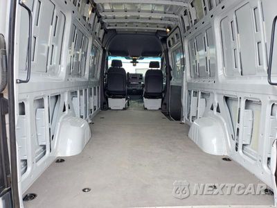 Zdjęcie 10 z 13 samochodu: 2025 MERCEDES BENZ SPRINTER 2500 DELIVERY VAN VIN:W1Y4KCHY8ST231071 - miniatura