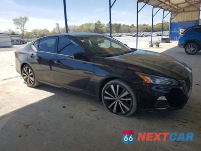 Czwarte zdjęcie samochodu z boku: 2019 NISSAN ALTIMA 2.5 SR VIN:1N4BL4CV9KC222459 - miniatura