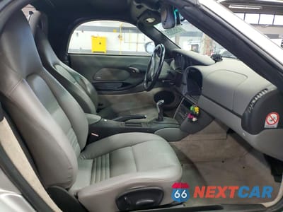 Zdjęcie 10 z 12 samochodu: 2001 PORSCHE BOXSTER VIN:WP0CA298X1U627457 - miniatura