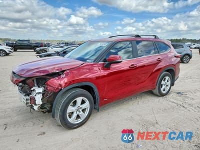 2023 TOYOTA HIGHLANDER HYBRID HYBRID LE 5TDBBRCH8PS564799 - główne zdjęcie licytacji z USA - miniatura