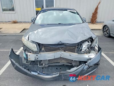 Piąte zdjęcie samochodu w środku: 2013 HONDA CIVIC HYBRID L VIN:19XFB4F35DE003406 - miniatura
