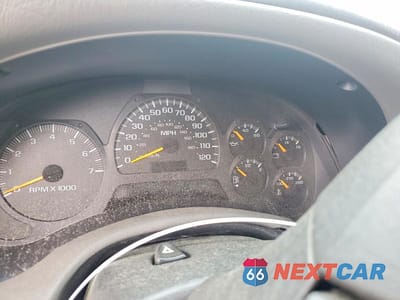 Zdjęcie 9 z 13 samochodu: 2003 CHEV TRAILBLAZER VIN:1GNDS13S532306738 - miniatura