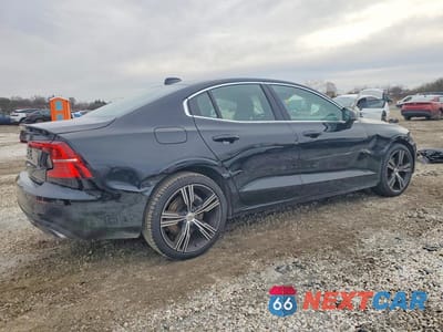Trzecie zdjęcie samochodu z tyłu: 2021 VOLVO S60 T5 INSCRIPTION VIN:7JR102FL9MG113137 - miniatura