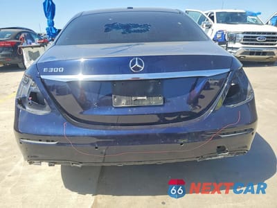 Zdjęcie 6 z 11 samochodu: 2017 MERCEDES-BENZ E 300 VIN:WDDZF4JBXHA001360 - miniatura