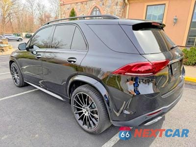 Drugie zdjęcie samochodu z przodu: 2022 MERCEDES-BENZ GLE 350 4MATIC VIN:4JGFB4KB1NA638927 - miniatura