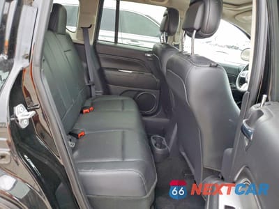 Zdjęcie 11 z 13 samochodu: 2016 JEEP COMPASS LATITUDE VIN:1C4NJCEA4GD536409 - miniatura