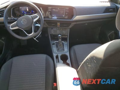Zdjęcie 8 z 13 samochodu: 2024 VOLKSWAGEN JETTA S VIN:3VW5M7BU3RM068836 - miniatura