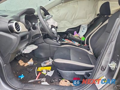 Zdjęcie 7 z 12 samochodu: 2020 NISSAN VERSA SV VIN:3N1CN8EV7LL850610 - miniatura