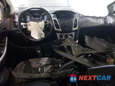 Zdjęcie 8 z 12 samochodu: 2012 FORD FOCUS SE VIN:1FAHP3F24CL181105 - miniatura