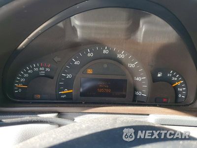 Zdjęcie 9 z 12 samochodu: 2004 MERCEDES BENZ C 240 4MATIC VIN:WDBRF81J54F526198 - miniatura