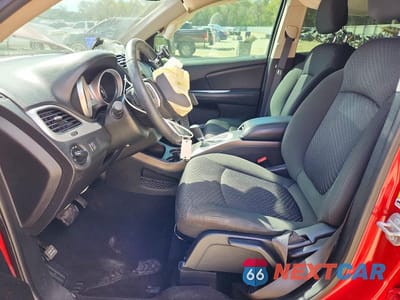 Zdjęcie 7 z 14 samochodu: 2018 DODGE JOURNEY SE VIN:3C4PDCAB4JT536118 - miniatura