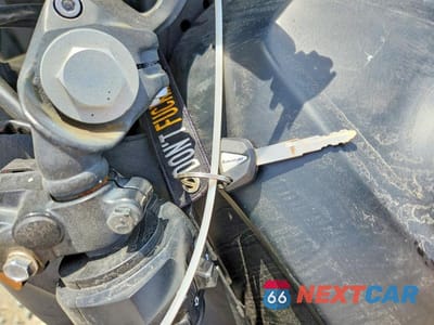 Zdjęcie 8 z 9 samochodu: 2020 KAWASAKI EX400 VIN:JKAEXKG1XLDA71826 - miniatura