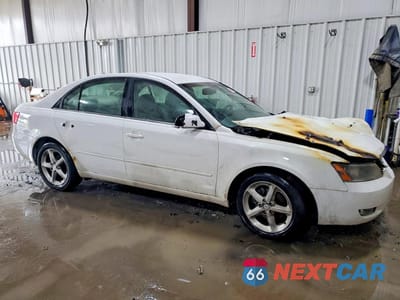 Czwarte zdjęcie samochodu z boku: 2007 HYUNDAI SONATA SE VIN:5NPEU46F27H173724 - miniatura