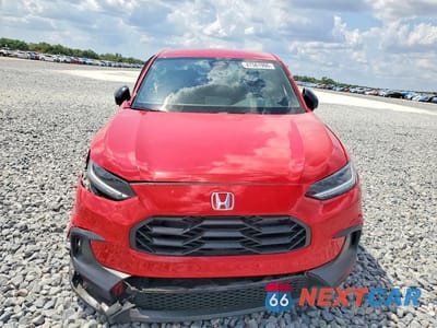 Piąte zdjęcie samochodu w środku: 2025 HONDA HR-V SPORT VIN:3CZRZ1H52SM702558 - miniatura