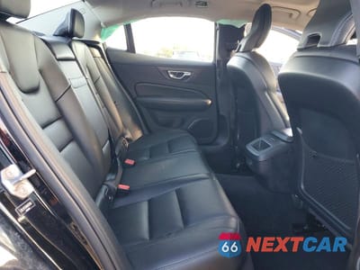Zdjęcie 10 z 12 samochodu: 2022 VOLVO S60 B5 MOMENTUM VIN:7JRL12TZXNG157910 - miniatura