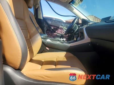 Zdjęcie 7 z 13 samochodu: 2017 LEXUS NX 200T F SPORT FWD VIN:JTJYARBZ8H2063000 - miniatura