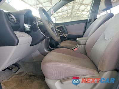 Zdjęcie 7 z 12 samochodu: 2007 TOYOTA RAV4 BASE VIN:JTMZD33V176039806 - miniatura