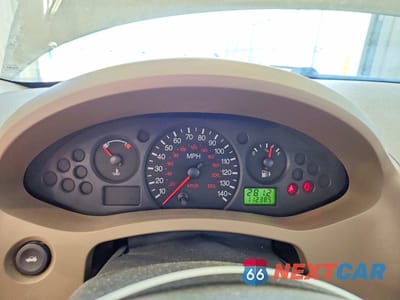 Zdjęcie 9 z 11 samochodu: 2007 FORD FOCUS ZX4 VIN:1FAHP34N27W282502 - miniatura