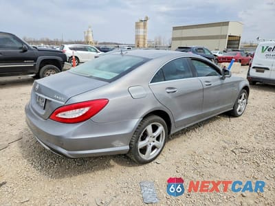 Trzecie zdjęcie samochodu z tyłu: 2012 MERCEDES-BENZ CLS 550 4MATIC VIN:WDDLJ9BB3CA034550 - miniatura