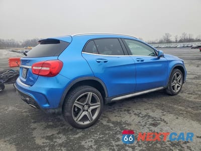 Trzecie zdjęcie samochodu z tyłu: 2016 MERCEDES-BENZ GLA 250 4MATIC VIN:WDCTG4GB4GJ258530 - miniatura