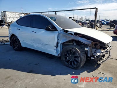 Czwarte zdjęcie samochodu z boku: 2026 TESLA MODEL Y VIN:7SAYGDEE0TF342681 - miniatura