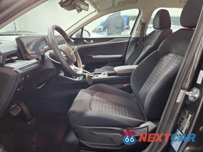 Zdjęcie 7 z 11 samochodu: 2025 KIA K5 LXS VIN:KNAG24J70S5346760 - miniatura