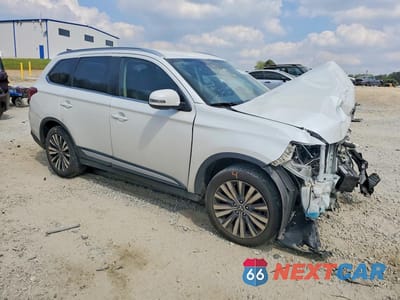 Czwarte zdjęcie samochodu z boku: 2020 MITSUBISHI OUTLANDER SE VIN:JA4AD3A3XLZ033763 - miniatura