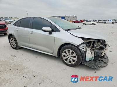 Czwarte zdjęcie samochodu z boku: 2020 TOYOTA COROLLA LE VIN:JTDEPRAE5LJ051752 - miniatura
