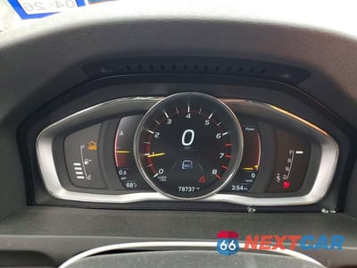 Zdjęcie 9 z 12 samochodu: 2016 VOLVO S60 PLATINUM VIN:LYV402FM6GB105727 - miniatura