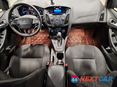 Zdjęcie 8 z 12 samochodu: 2017 FORD FOCUS SE VIN:1FADP3K24HL311217 - miniatura