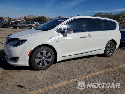 2018 CHRYSLER PACIFICA HYBRID LIMITED 2C4RC1N72JR212772 - główne zdjęcie licytacji z USA - miniatura