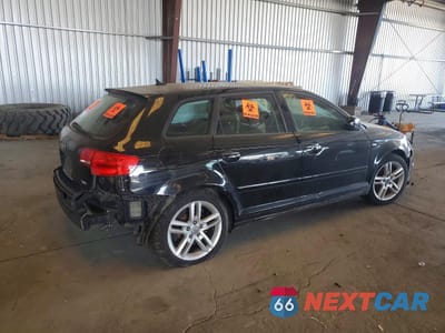 Trzecie zdjęcie samochodu z tyłu: 2011 AUDI A3 PREMIUM PLUS VIN:WAUKJAFM1BA040300 - miniatura