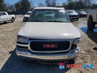 Piąte zdjęcie samochodu w środku: 2000 GMC NEW SIERRA C1500 VIN:1GTEC14V4YZ175884 - miniatura
