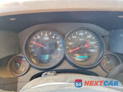 Zdjęcie 9 z 11 samochodu: 2010 GMC SIERRA K1500 VIN:1GTPKTEXXAZ288171 - miniatura