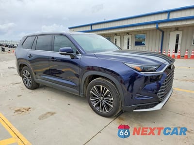 Czwarte zdjęcie samochodu z boku: 2026 TOYOTA GRAND HIGHLANDER HYBRID MAX PLATINUM VIN:5TDADAB58TS029027 - miniatura