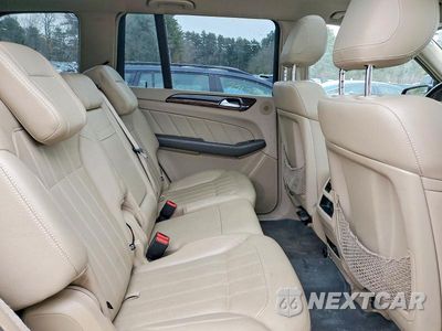 Zdjęcie 11 z 13 samochodu: 2015 MERCEDES-BENZ GL 350 BLUETEC VIN:4JGDF2EE2FA459349 - miniatura