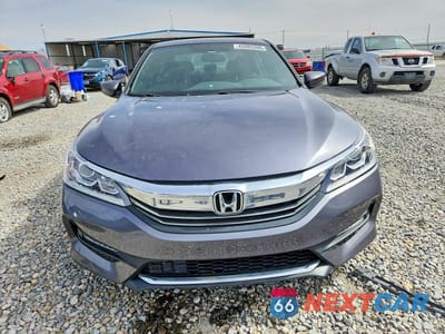 Piąte zdjęcie samochodu w środku: 2016 HONDA ACCORD SPORT VIN:1HGCR2F55GA071430 - miniatura