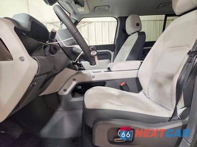 Zdjęcie 7 z 13 samochodu: 2026 LAND ROVER DEFENDER 130 X-DYNAMIC SE VIN:SALE2FEU3T2498050 - miniatura