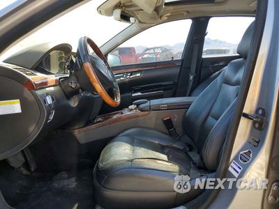 Zdjęcie 7 z 12 samochodu: 2010 MERCEDES-BENZ S 550 VIN:WDDNG7BB4AA295632 - miniatura